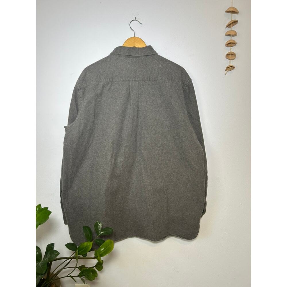 Gray L.L.Bean Long-Sleeve Button-Down Heavy Flannel Chamois‎ Shirt - (Men's XL) - Picture 2 of 10